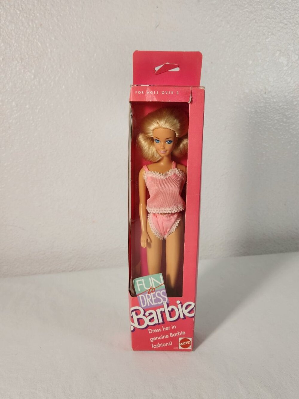 New 1989 Mattel Fun To Dress Barbie Doll #4808 Blonde Fashion Doll BOX HAS WEAR!
